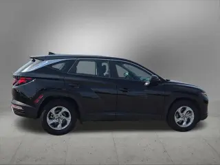 Hyundai TUCSON 2023 SE 4p SUV
