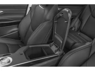 Genesis GV70 2025 AWD 2.5T Estándar 4p SUV