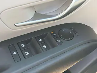 Hyundai TUCSON Híbrido enchufable 2026 AWD SEL 4dr SUV