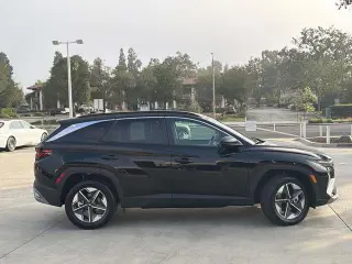 Hyundai TUCSON Híbrido enchufable 2026 AWD SEL 4dr SUV