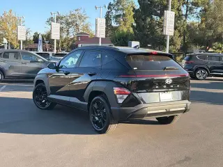 Hyundai KONA 2026 SEL Sport 4p SUV