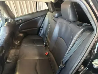 Toyota Prius 2022 XLE 4dr Hatchback