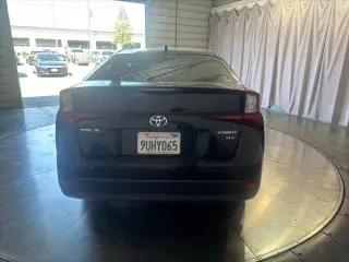 Toyota Prius 2022 XLE 4dr Hatchback