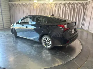 Toyota Prius 2022 XLE 4dr Hatchback