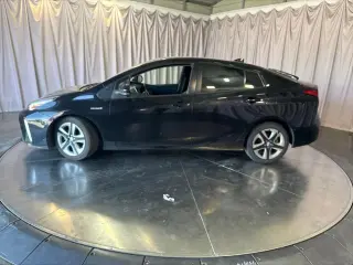 Toyota Prius 2022 XLE 4dr Hatchback