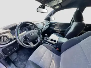 Toyota Tacoma 2021 4x2 TRD Sport 4p Doble Cabina Doble 5.0 ft CB