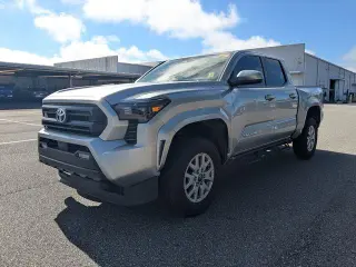 Toyota Tacoma 2025 4x4 SR5 4p Cabina Doble Doble 5.0 ft SB