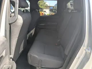 Toyota Tacoma 2025 4x4 SR5 4p Cabina Doble Doble 5.0 ft SB
