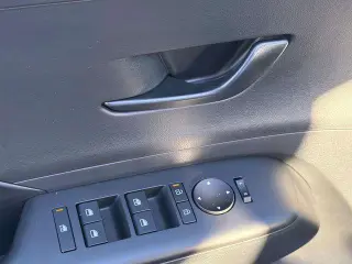 Hyundai KONA 2025 SE Crossover 4 puertas