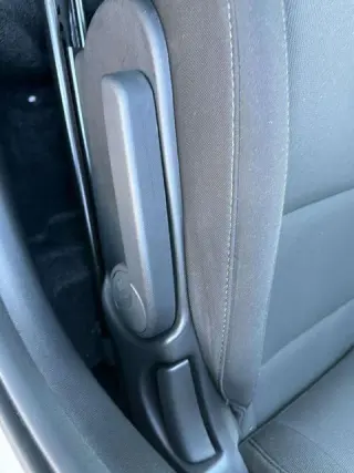 Hyundai KONA 2025 SE Crossover 4 puertas