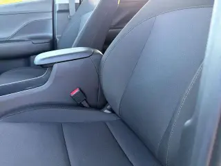 Hyundai KONA 2025 SE Crossover 4 puertas
