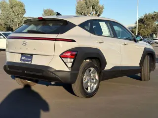 Hyundai KONA 2025 SE Crossover 4 puertas