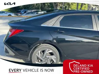 Hyundai ELANTRA 2025 Limited 4dr Sedan