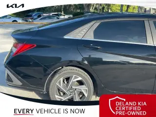 Hyundai ELANTRA 2025 Limited 4dr Sedan