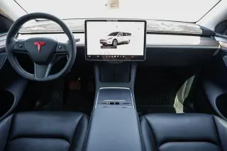 Tesla Modelo Y 2023 AWD Long Range 4p Crossover