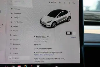 Tesla Modelo Y 2023 AWD Long Range 4p Crossover