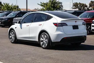 Tesla Modelo Y 2023 AWD Long Range 4p Crossover