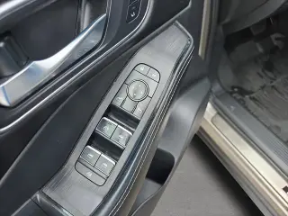Nissan Rogue 2021 Platino Todo Terreno 4p AWD