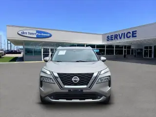Nissan Rogue 2021 Platino Todo Terreno 4p AWD