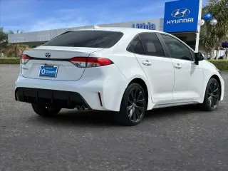 Toyota Corolla Hybrid 2025 SE 4dr Sedan
