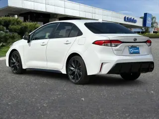 Toyota Corolla Hybrid 2025 SE 4dr Sedan