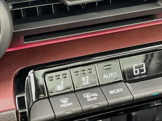Toyota Prius Hibrid Enchufe 2026 XSE Premium 4p Hatchback