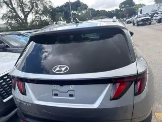 Hyundai TUCSON 2024 SEL 4p SUV (lanzamiento medio del año)