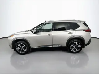 Nissan Rogue 2023 Platino AWD 4p Crossover