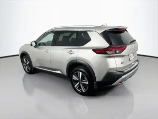 Nissan Rogue 2023 Platino AWD 4p Crossover