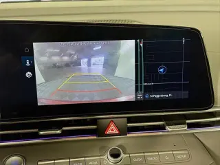 Hyundai ELANTRA 2024 SEL 4p Sedana
