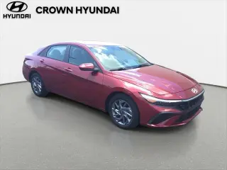 Hyundai ELANTRA 2024 SEL 4p Sedana