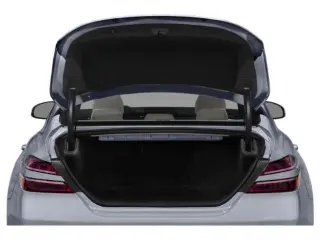 Genesis G70 2023 2.0T 4dr Sedán