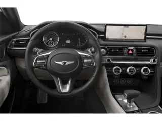 Genesis G70 2023 2.0T 4dr Sedán
