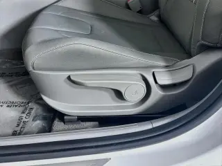 Hyundai ELANTRA 2026 SEL Sport 4p Sedan