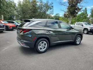 Hyundai TUCSON 2026 SE 4dr SUV