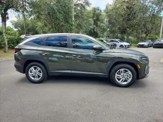 Hyundai TUCSON 2026 SE 4dr SUV