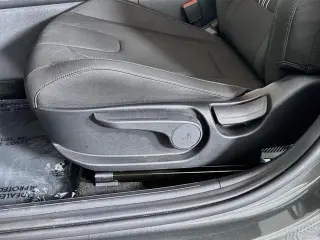 Hyundai ELANTRA 2025 SEL Sport 4 puertas Sedán