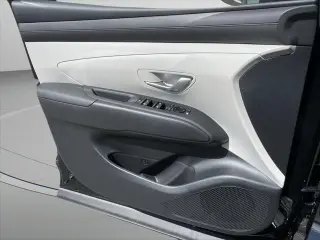 Hyundai TUCSON 2026 SE 4dr SUV