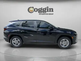 Hyundai TUCSON 2026 SE 4dr SUV