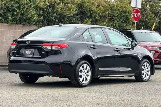 Toyota Corolla 2025 LE 4dr Sedan