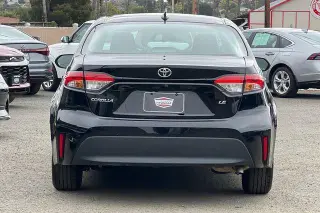 Toyota Corolla 2025 LE 4dr Sedan