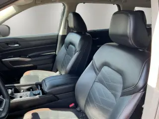 Nissan Pathfinder 2024 AWD Platinum 4dr SUV