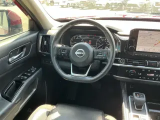 Nissan Pathfinder 2024 SL 4p SUV