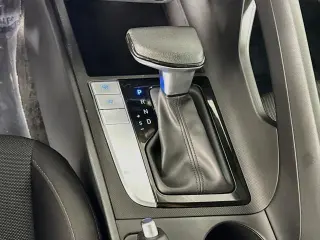 Hyundai ELANTRA 2025 SE Sedán 4 puertas