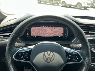 Volkswagen Tiguan 2024 AWD SEL R-Line 4Motion 4p SUV