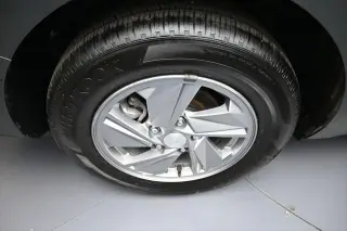 Hyundai ELANTRA 2025 SE 4dr Sedán