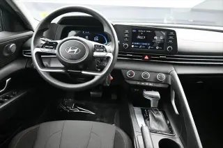 Hyundai ELANTRA 2025 SE 4dr Sedán