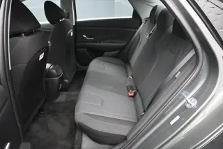 Hyundai ELANTRA 2025 SE 4dr Sedán