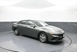 Hyundai ELANTRA 2025 SE 4dr Sedán