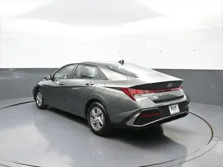 Hyundai ELANTRA 2025 SE 4dr Sedán